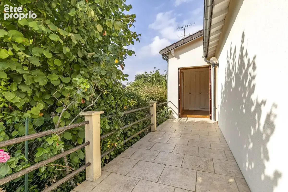 CHAVILLE limite VIROFLAY - Ensemble de 2 maisons sur jolie parcelle - photo 10