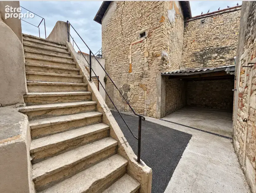 Anse   maison de village de charme 90 m2   pierres & poutres apparentes   cour intérieure - photo 18