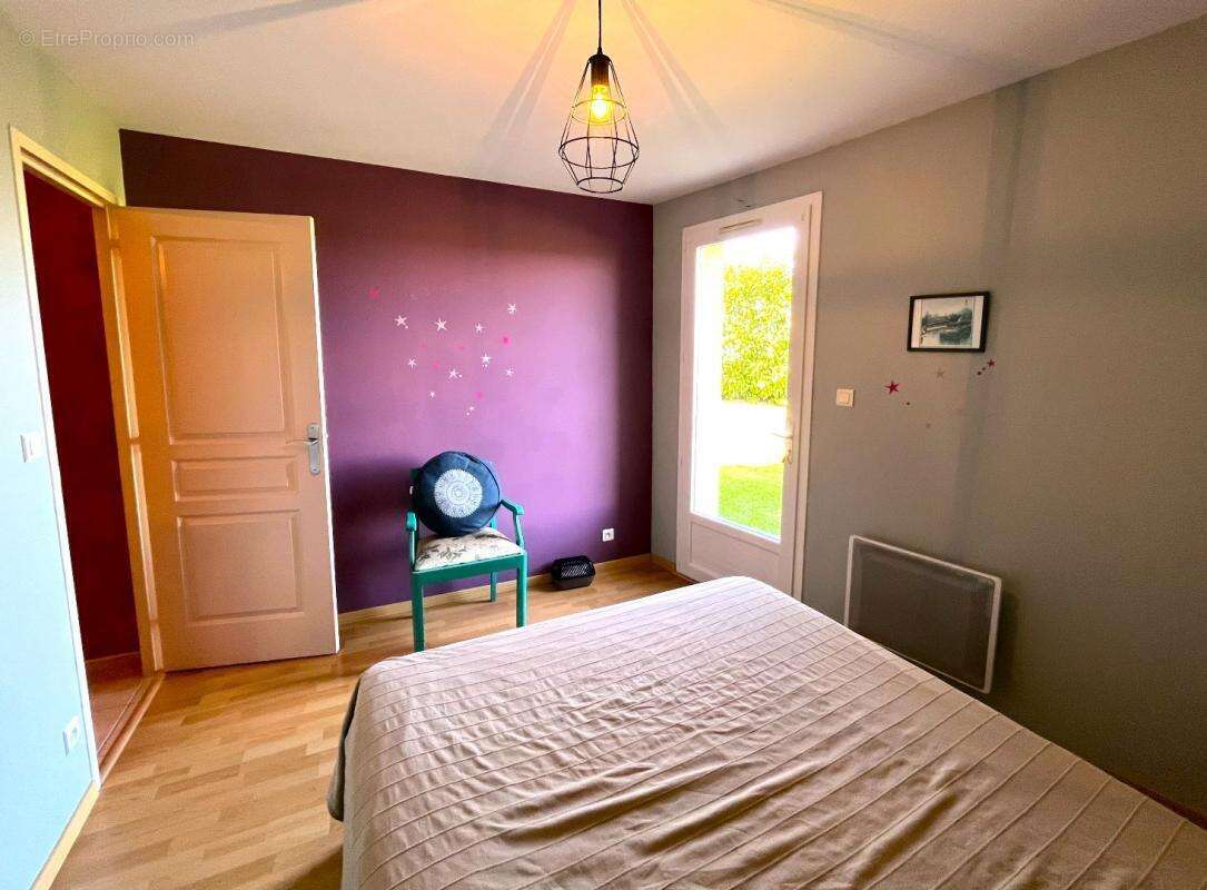 Maison à LES ESSARDS