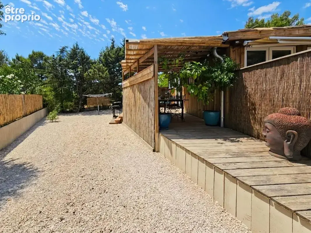 À Vendre à Uzès - Maison plain-pied - 126m² habitables sur 1300 m² - photo 15