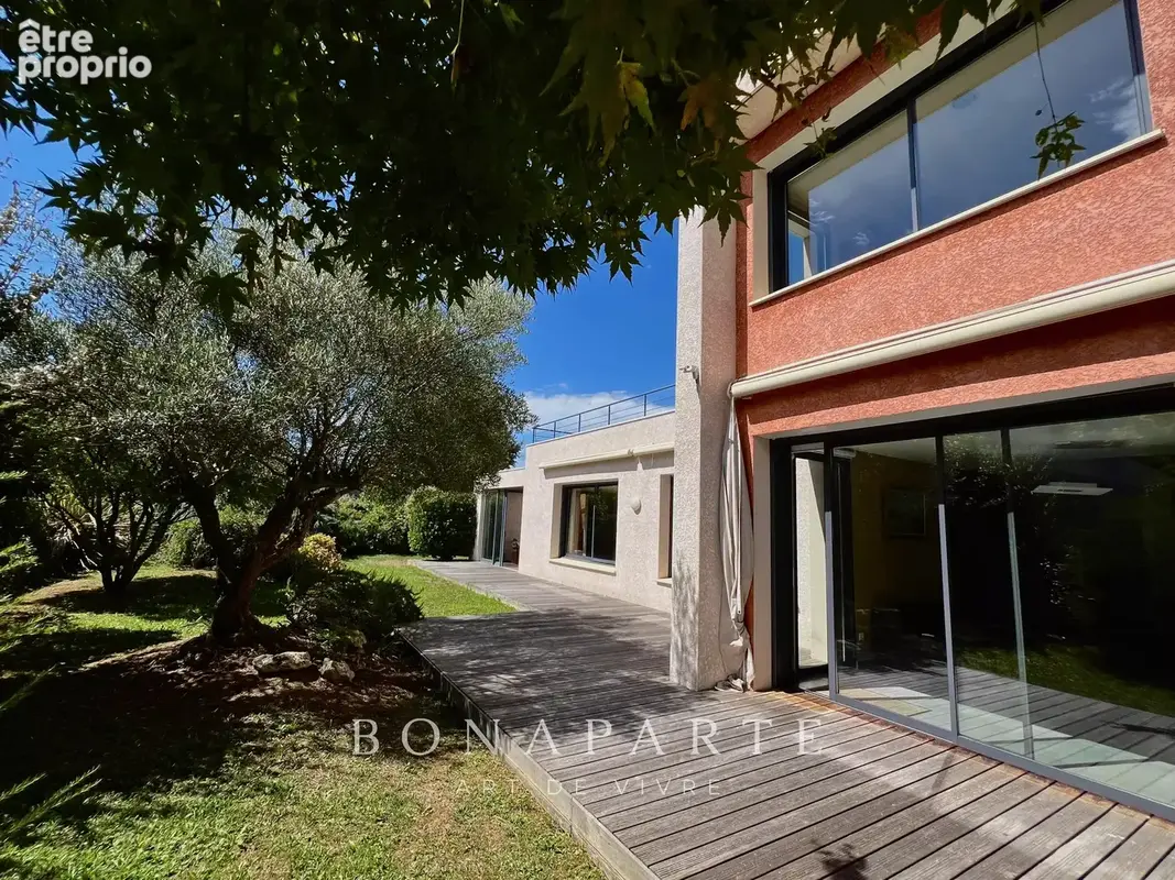 BIZANOS — Limite PAU TRESPOEY  Villa contemporaine lumineuse (4 chambres possibles) - photo 4
