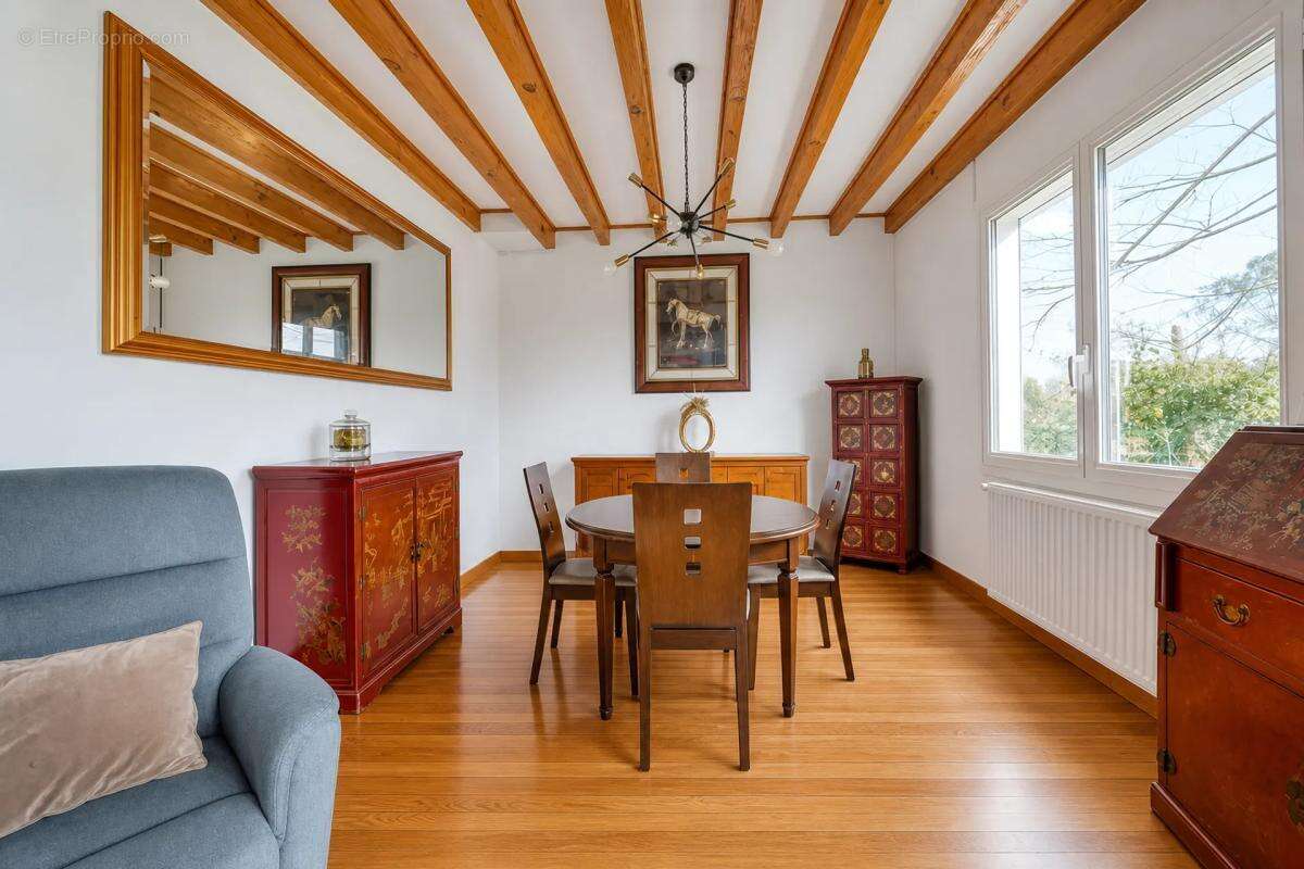 Maison à TALLER