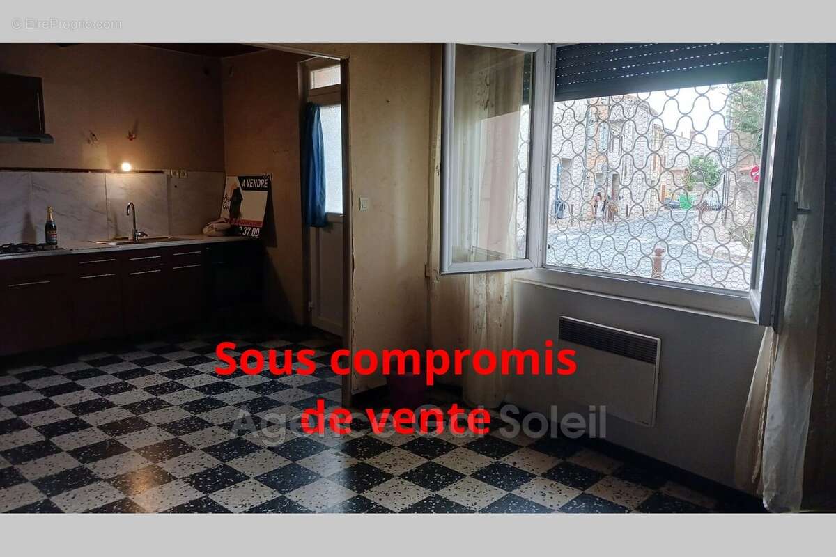 Maison à NISSAN-LEZ-ENSERUNE
