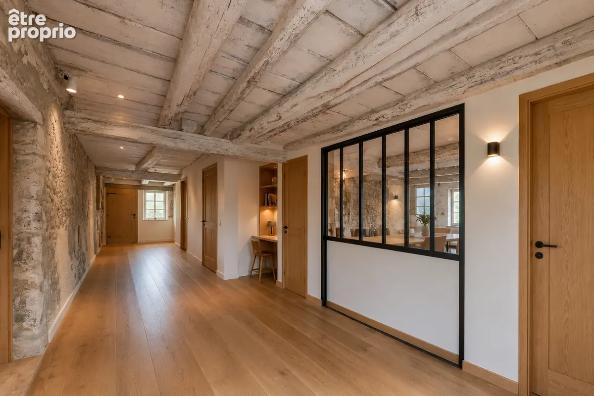 Surface brute de 129 m² avec terrain privatif à orchamps-vennes - photo 5