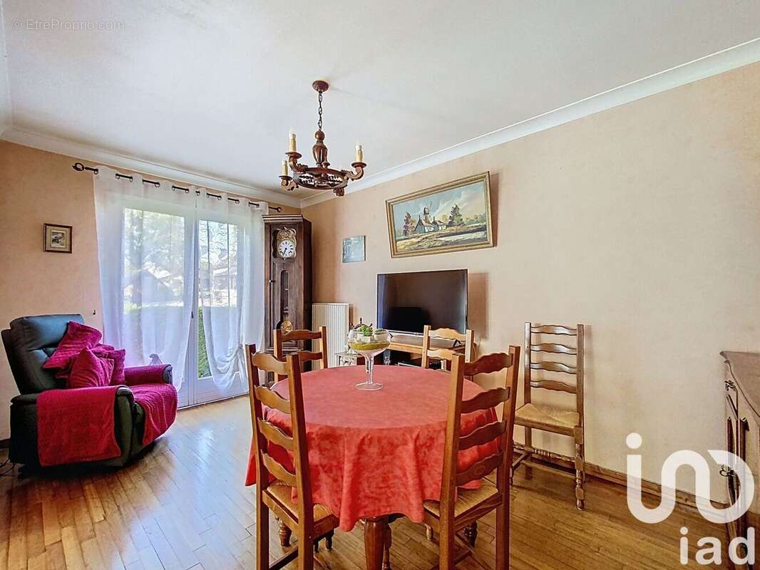 Photo 3 - Maison à COETLOGON