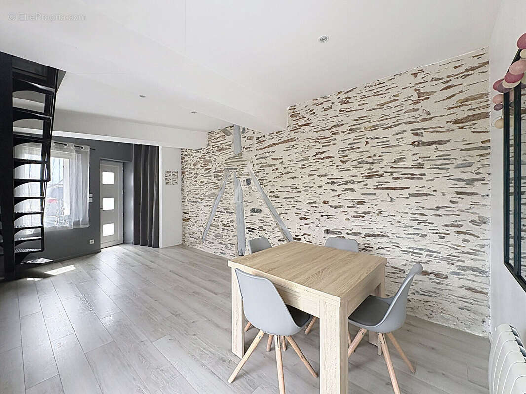 Maison à TRELAZE