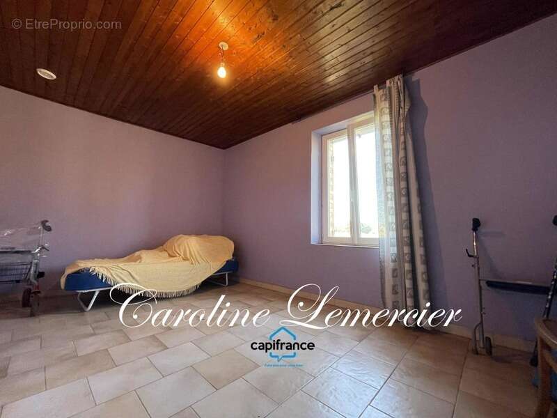 Maison à CONNERRE