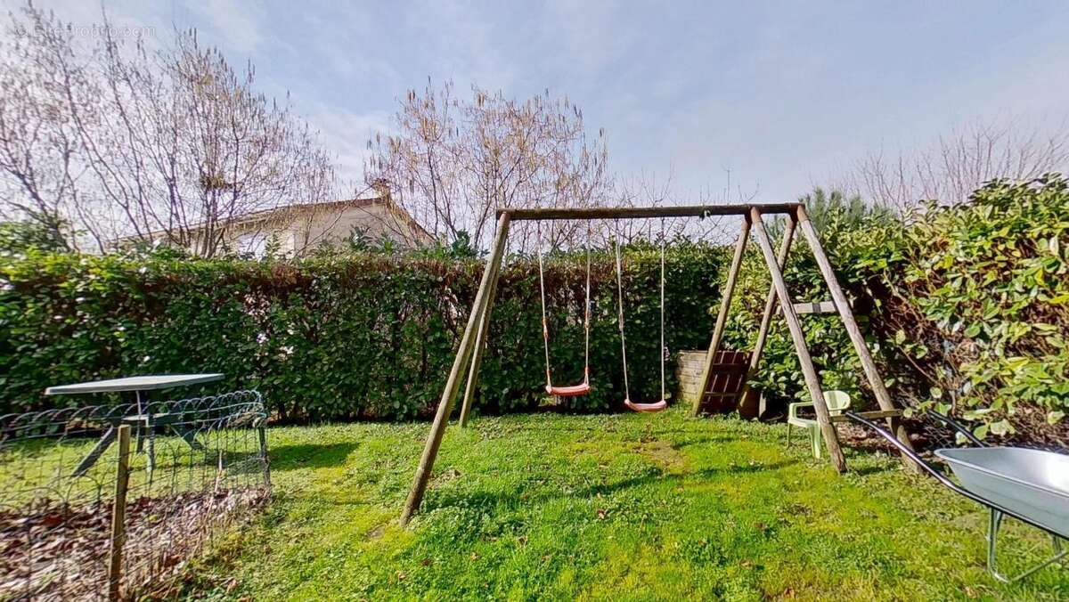 Appartement à RILLIEUX-LA-PAPE