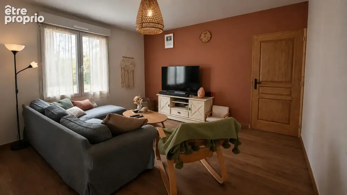 Maison familiale de 137 m² 7 pièces à Cossé le vivien (53) - photo 4