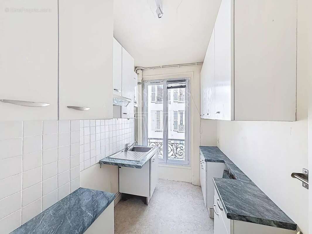 Appartement à LEVALLOIS-PERRET