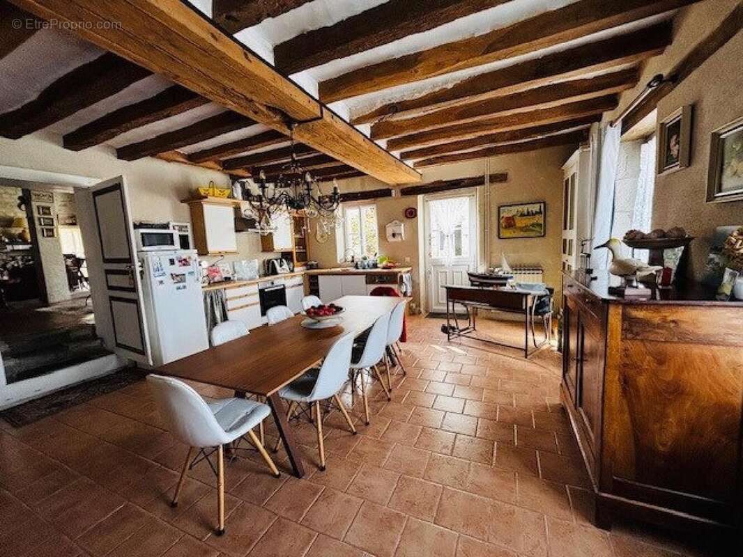 Maison 180 m² à Le Liege  - photo 4