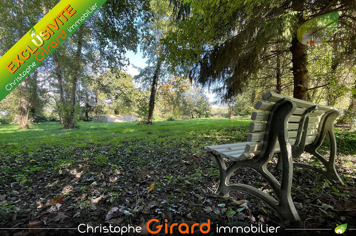 Maison à MINIAC-MORVAN