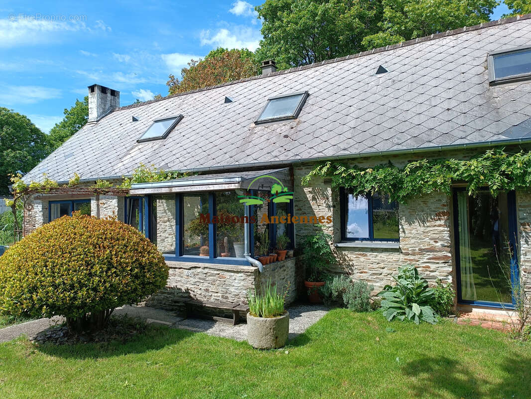 Maison à SAINT-PAUL-DU-VERNAY