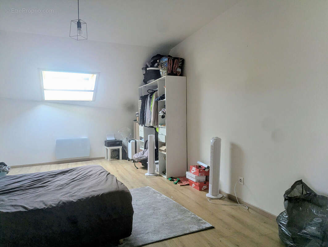 Appartement à POLIGNY