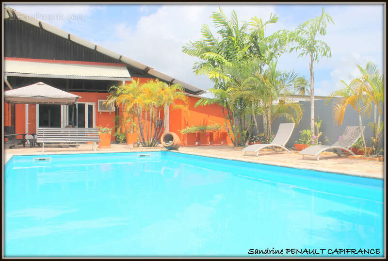 Appartement à KOUROU