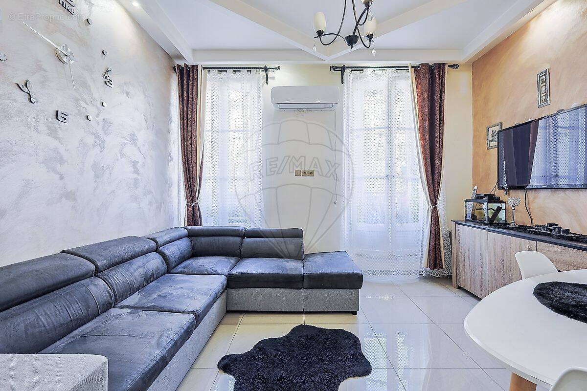 Appartement à MARSEILLE-2E