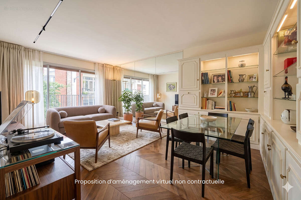 Appartement à PARIS-16E
