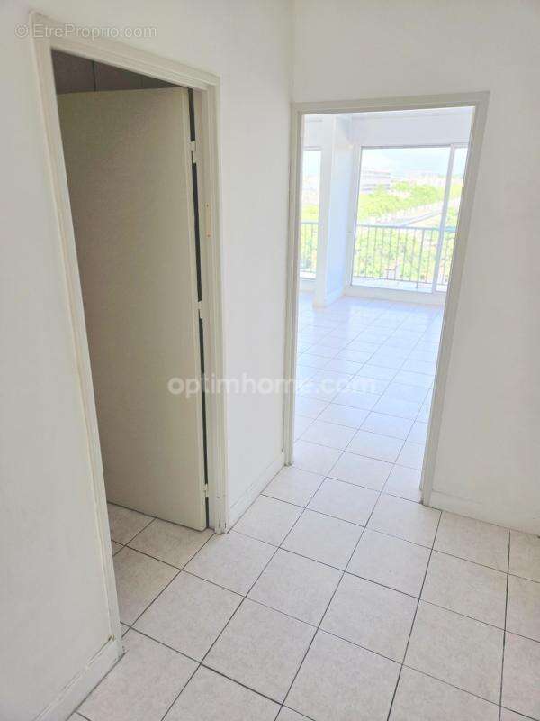 Appartement 3 pièces - 59m2 - avec balcon - 128 000 € FAI - photo 11
