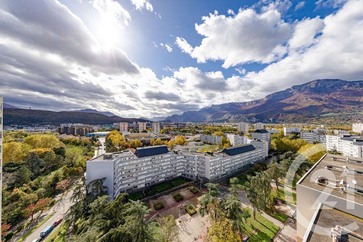 Appartement à ECHIROLLES