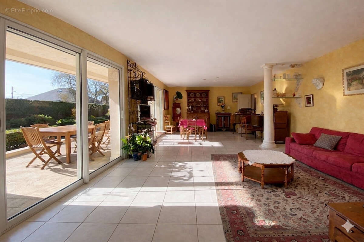 Maison à BALLAN-MIRE