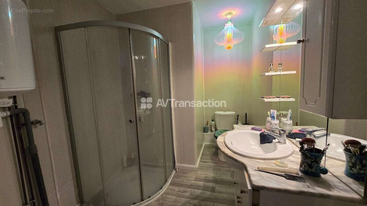 Appartement à GRAY