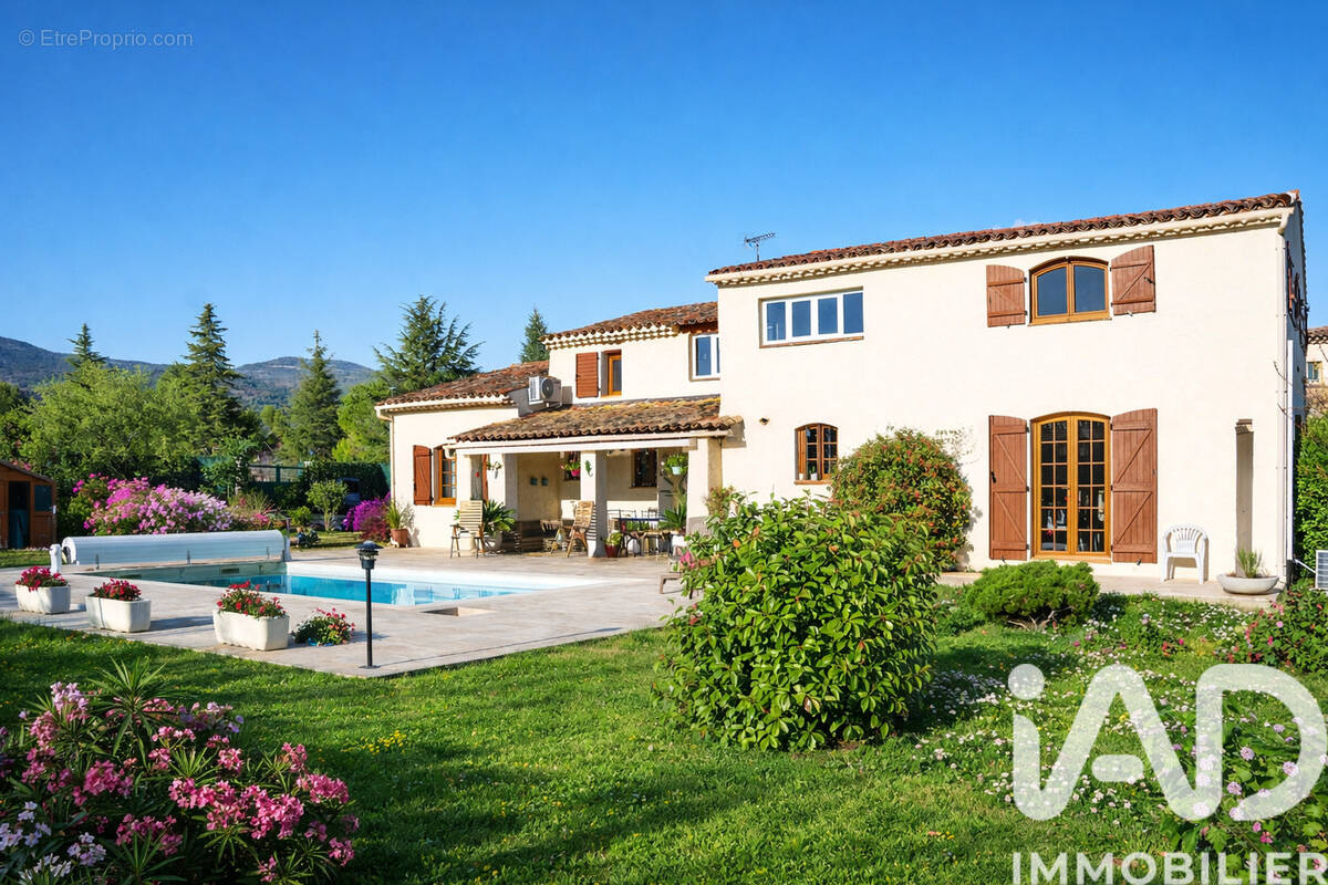Photo 1 - Maison à FAYENCE