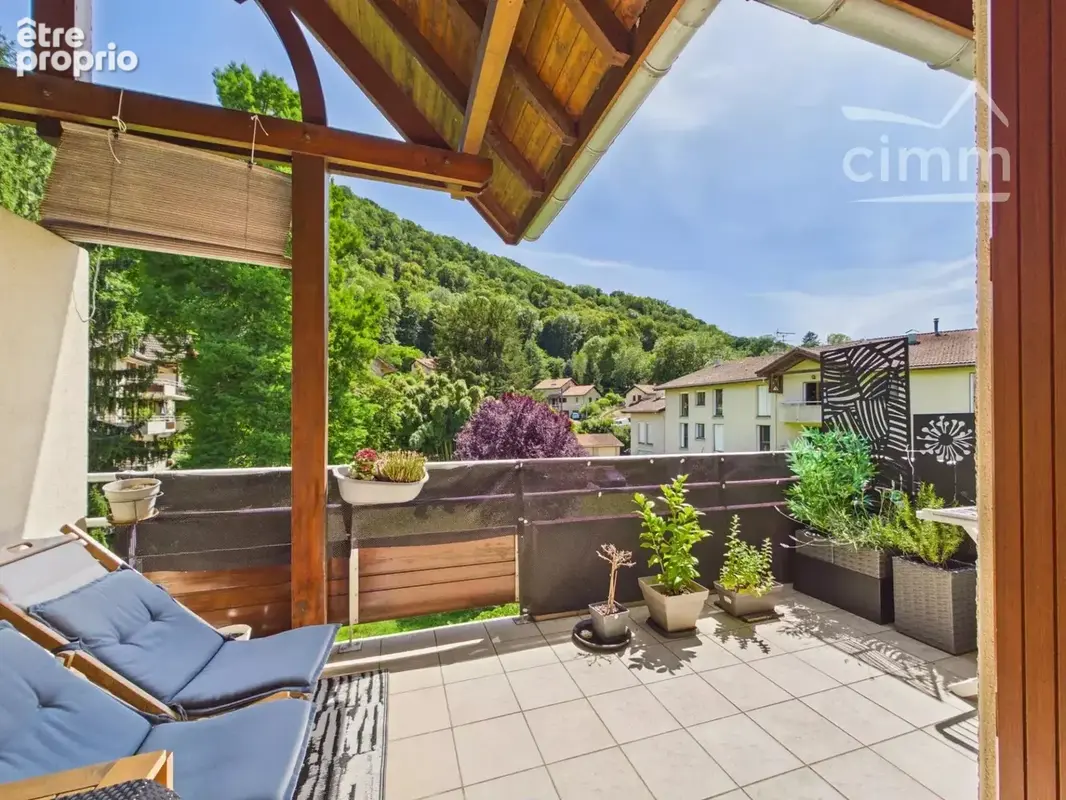 Appartement à GIERES