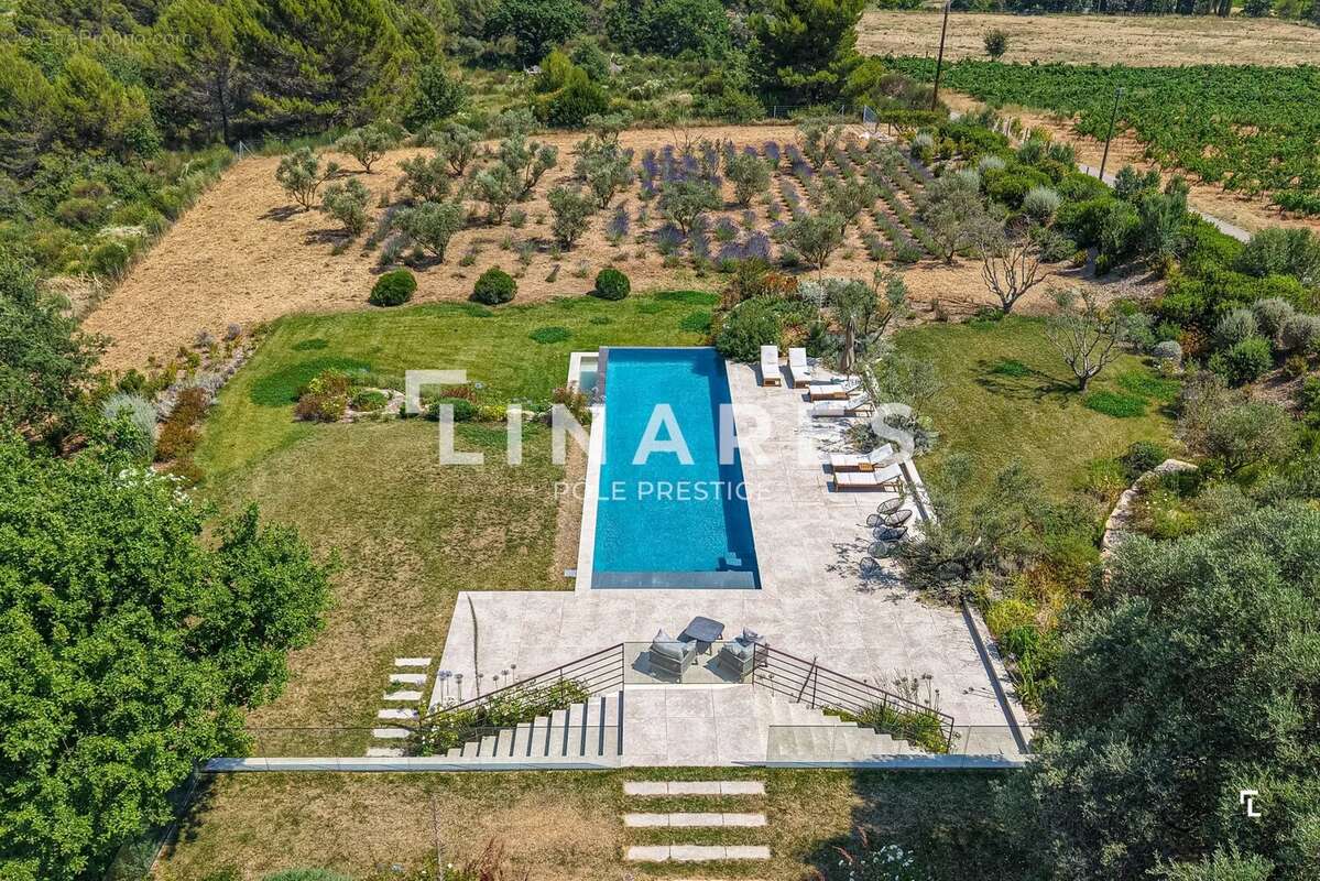 Domaine bellevue - mas de 459 m² - 13610 le puy sainte reparade - photo 27