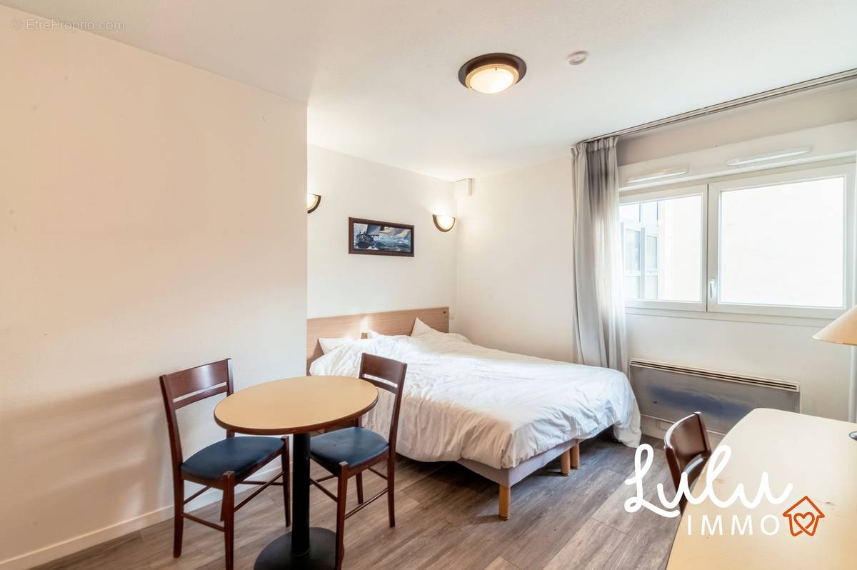Villeurbanne - Studio 21m2 Vendu Sous Bail Commercial - photo 2