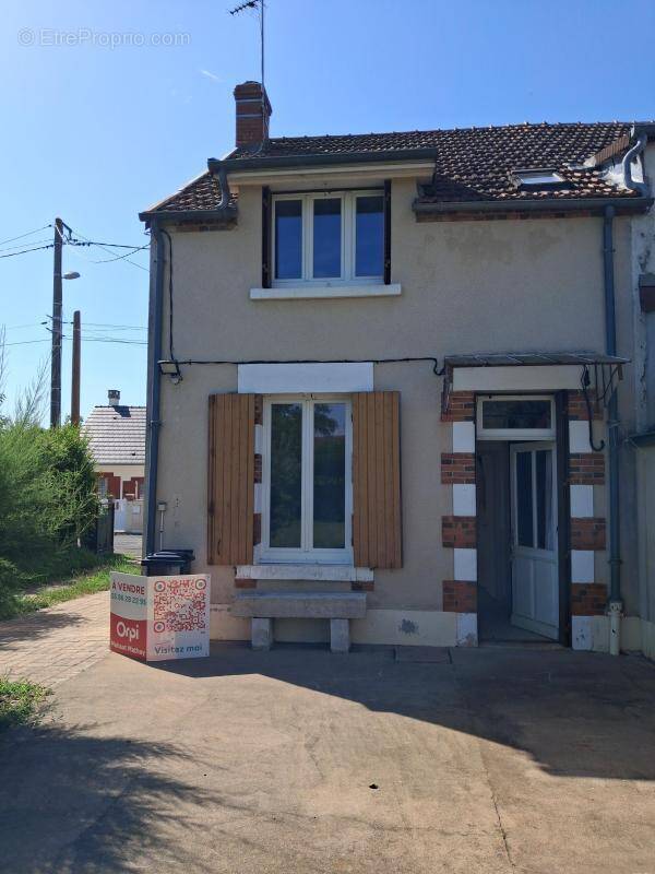 Maison à COSNE-COURS-SUR-LOIRE