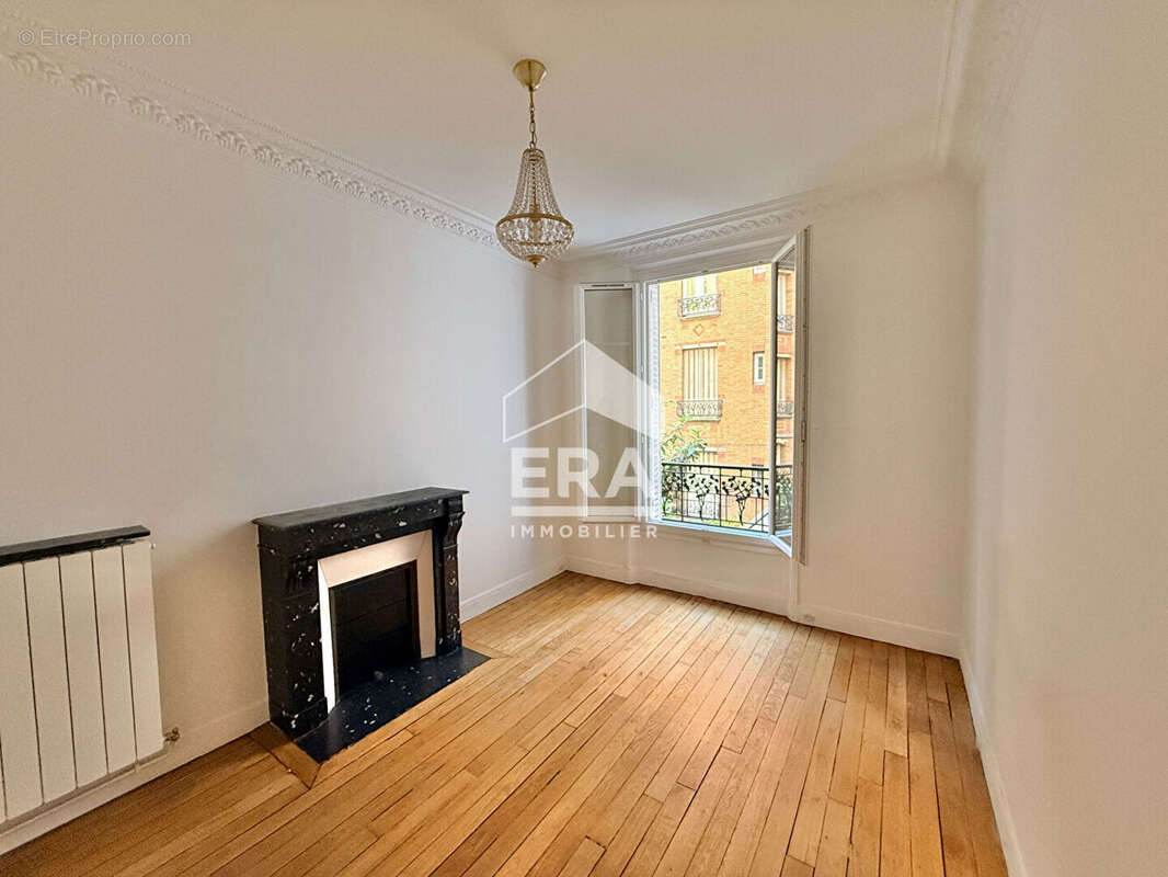 Appartement à PARIS-12E