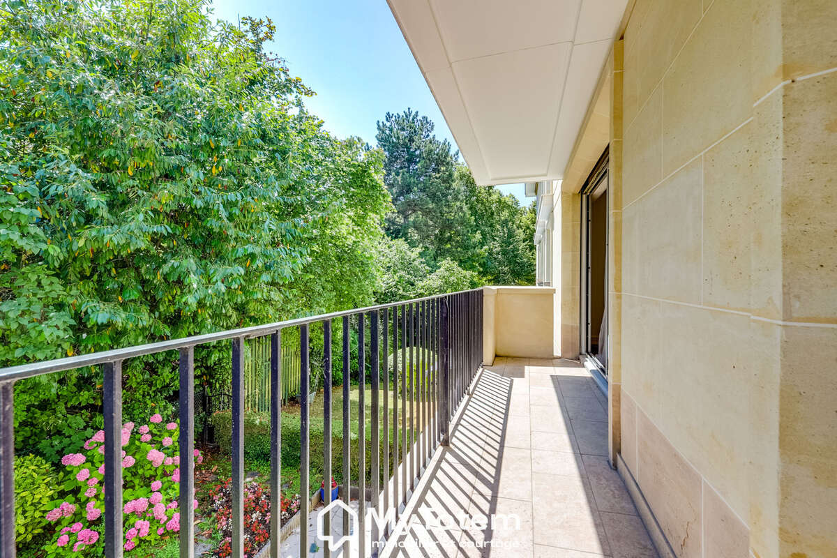 Appartement familial 4 pièces 3 chambres    100 m2   Avenue du Château, Meudon - photo 4