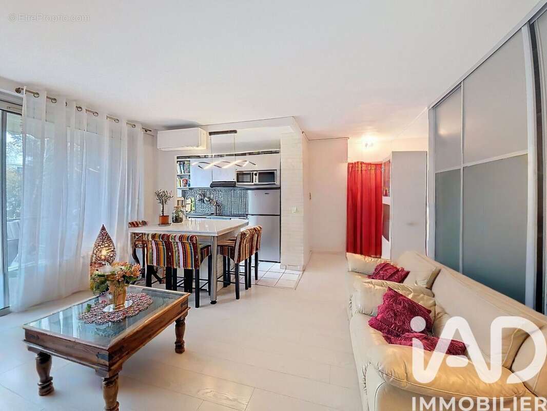 Photo 2 - Appartement à MARLY-LE-ROI