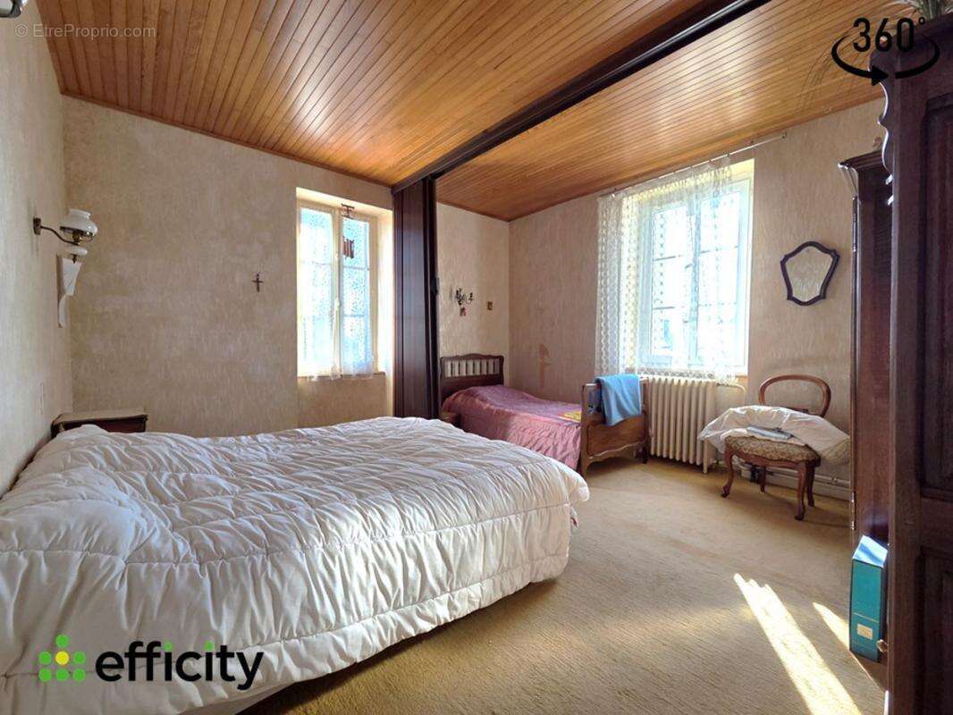 Maison à SAINT-PIERRE-DE-PLESGUEN