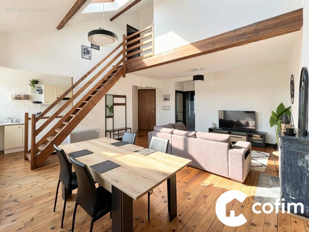 salon séjour  - Appartement à TARBES