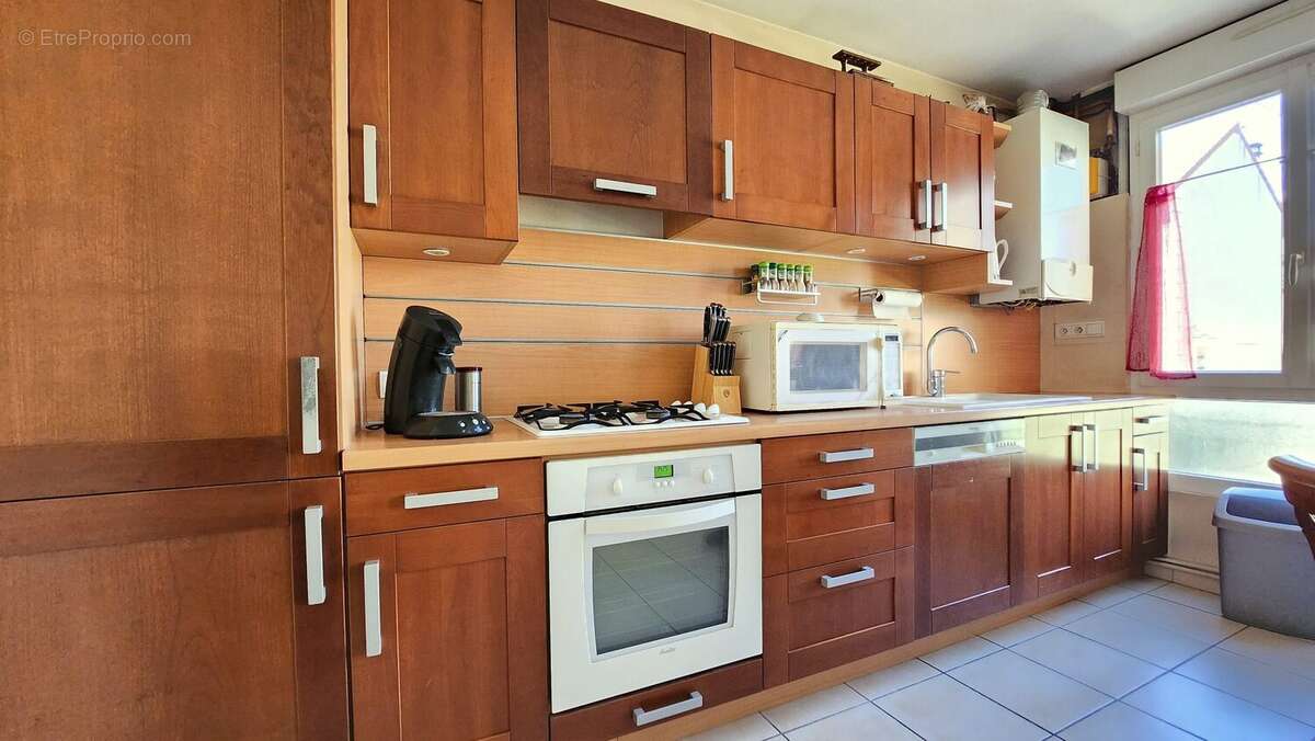 Appartement à MAISONS-ALFORT