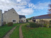 Maison à LA ROCHE-CLERMAULT