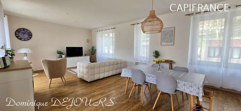 Maison à LE CHEYLARD