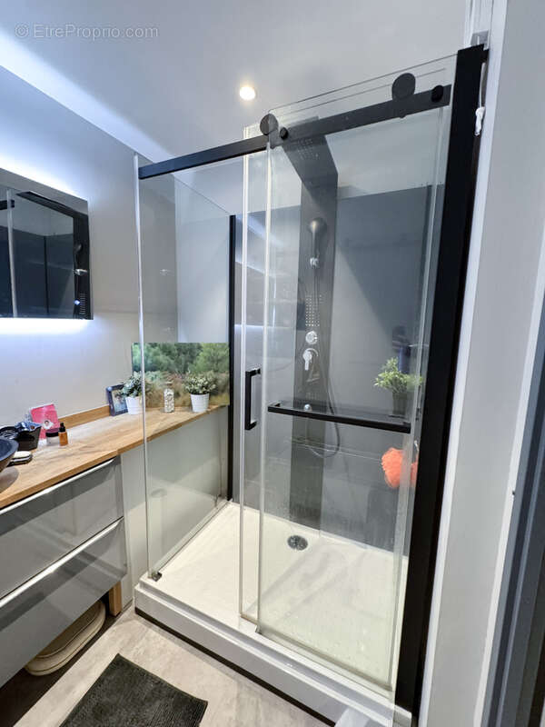 appartement T2 45M2 en coeur de ville avec balcon - photo 6