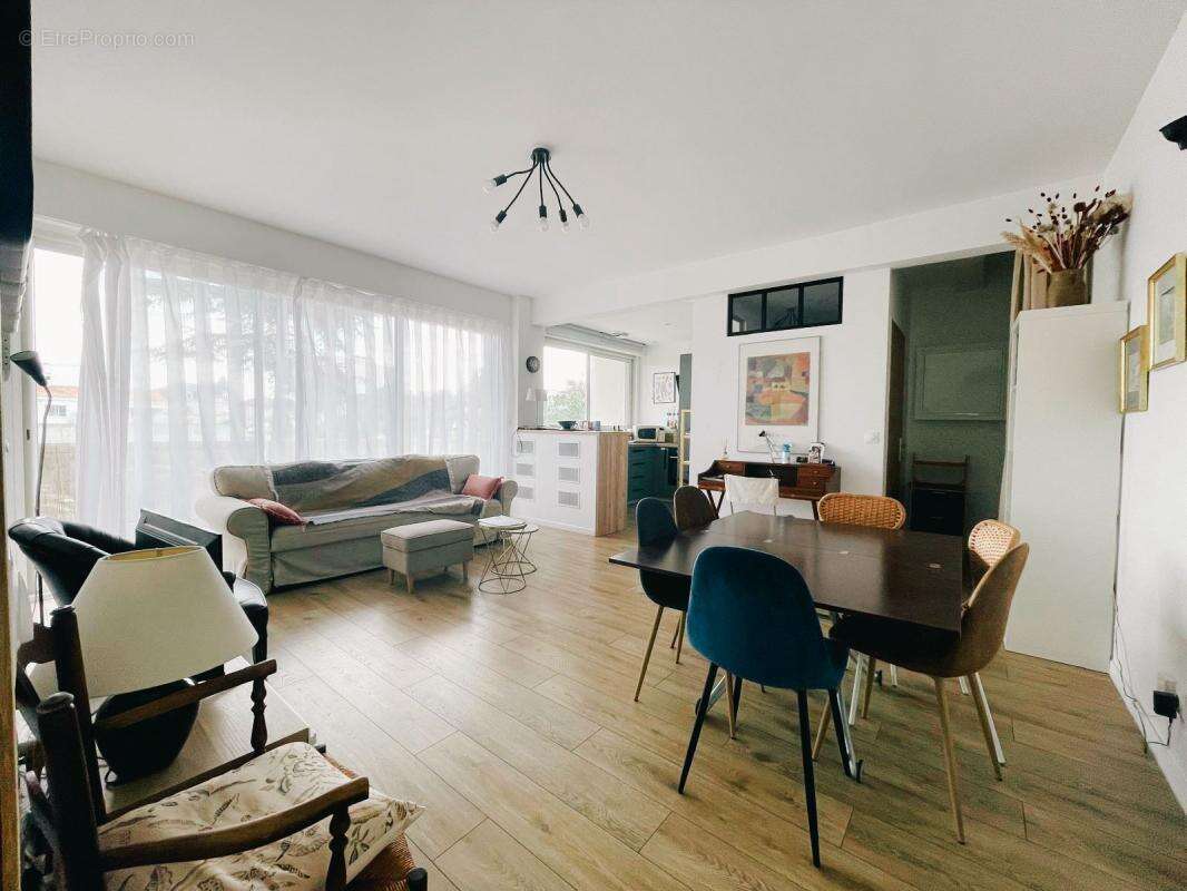 Appartement à LA ROCHELLE