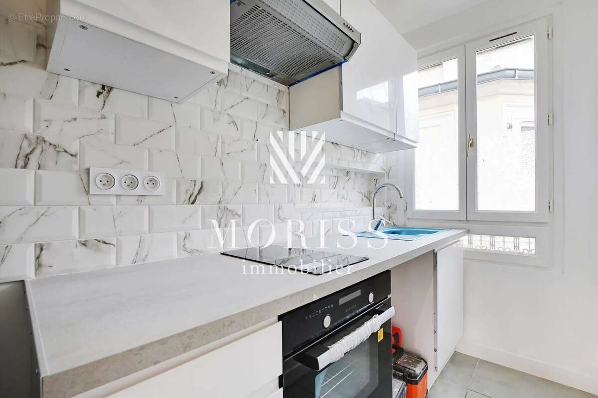 Appartement à PARIS-3E