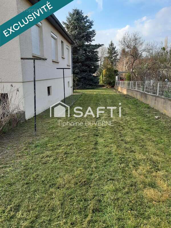 Photo 2 - Maison à MONTCEAU-LES-MINES