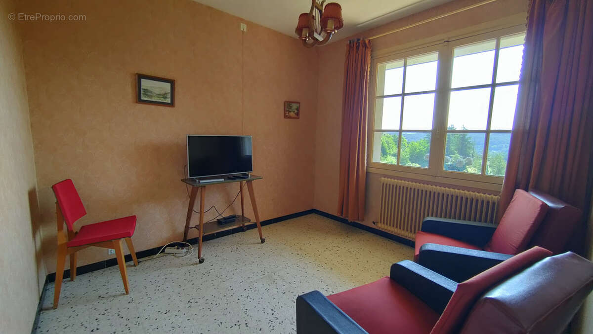 Maison à VALS-LES-BAINS