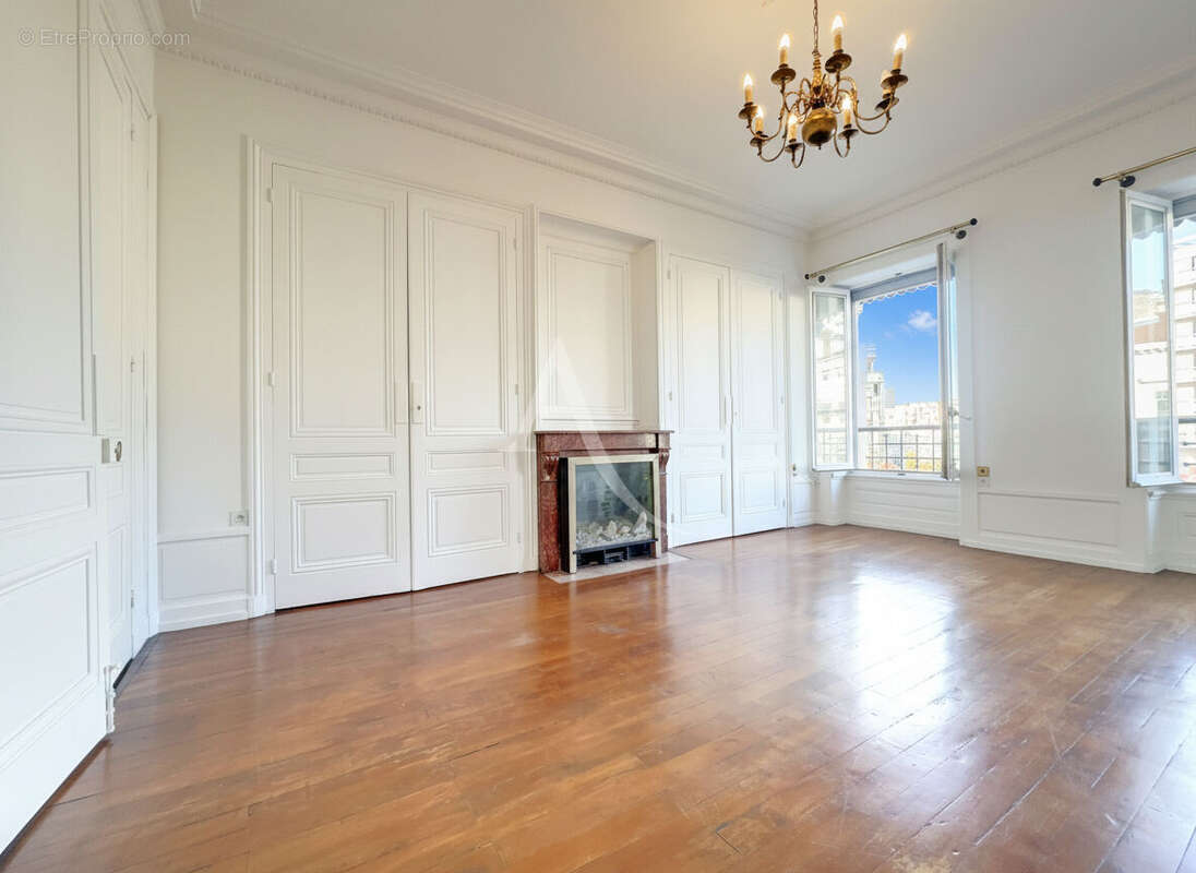 Appartement à LYON-3E