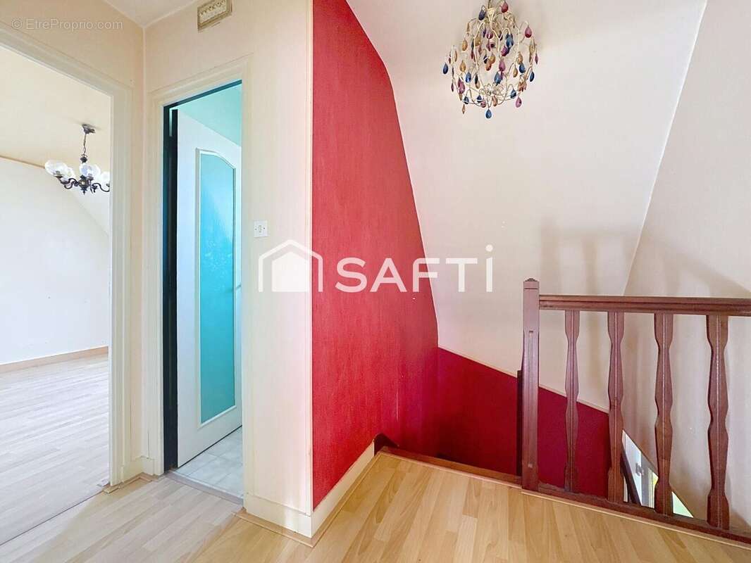 Photo 8 - Maison à LANNILIS