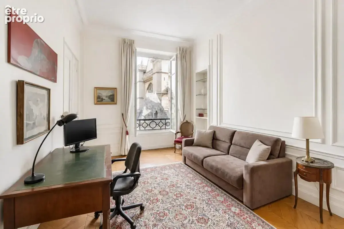 Appartement de 5 pièces de 119 m² situé à Paris - photo 9