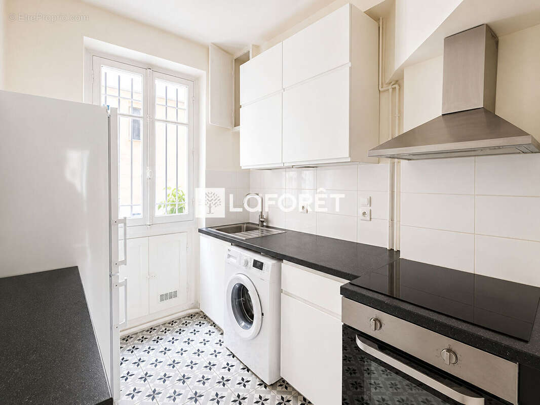 Appartement 3 pièces traversant avec le charme de l'ancien - Alésia - photo 7
