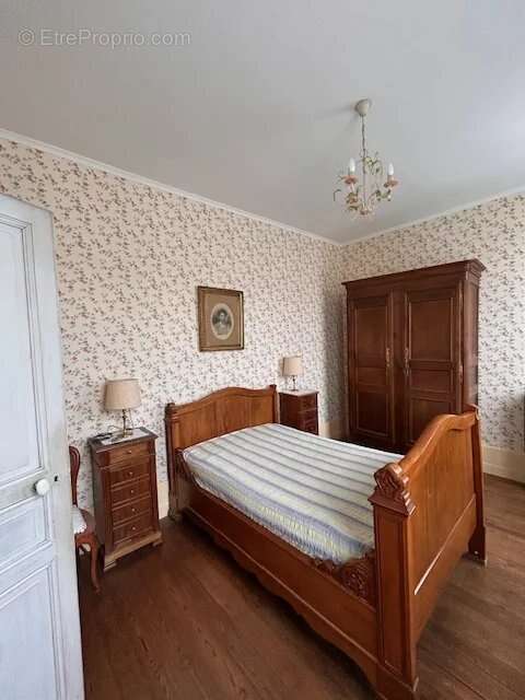 Maison à GRANDVILLIERS