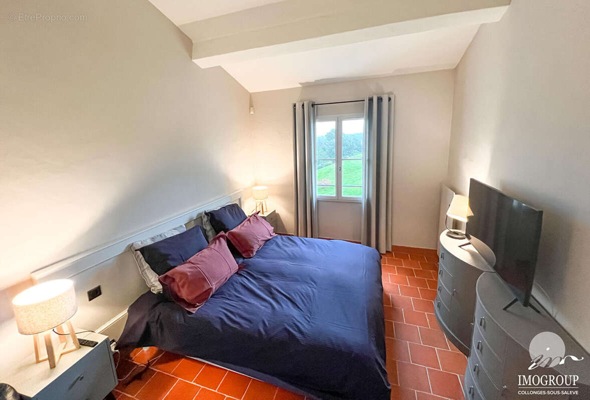 Appartement à LA MOTTE