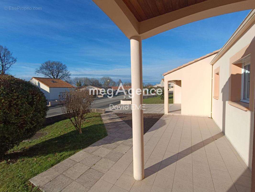 Maison à LA FERRIERE